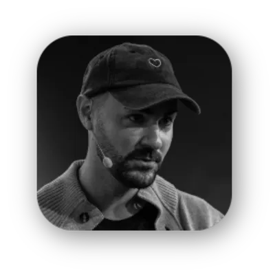 Kunde von echocast im Podcast-Studio